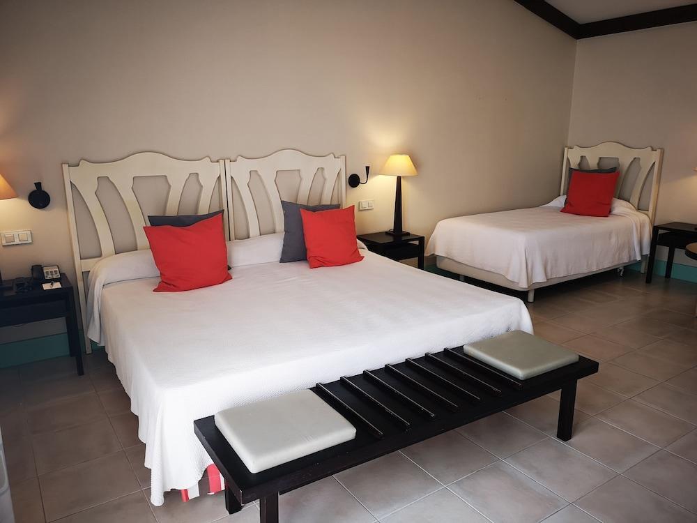 Hotel Encinar De Sotogrande Zewnętrze zdjęcie